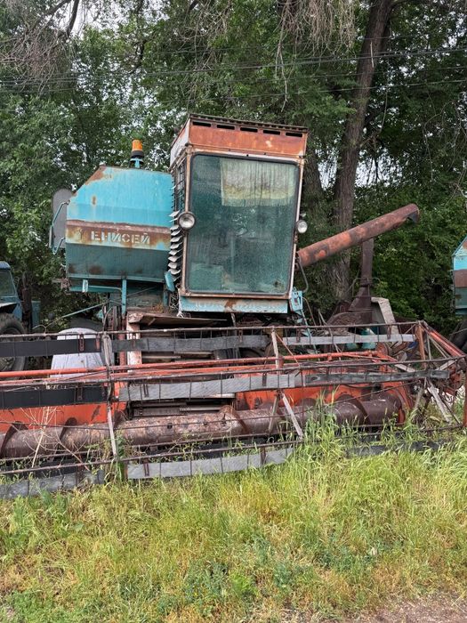 Комбаин Енисей Советский