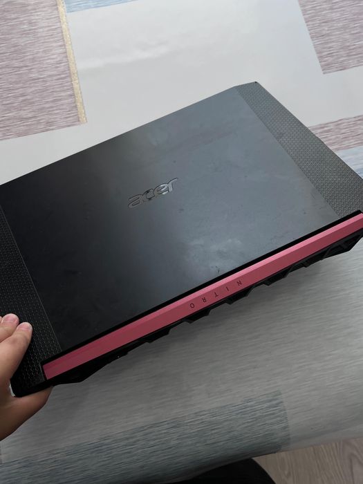Продается игровой ноутбук Acer Nitro 5