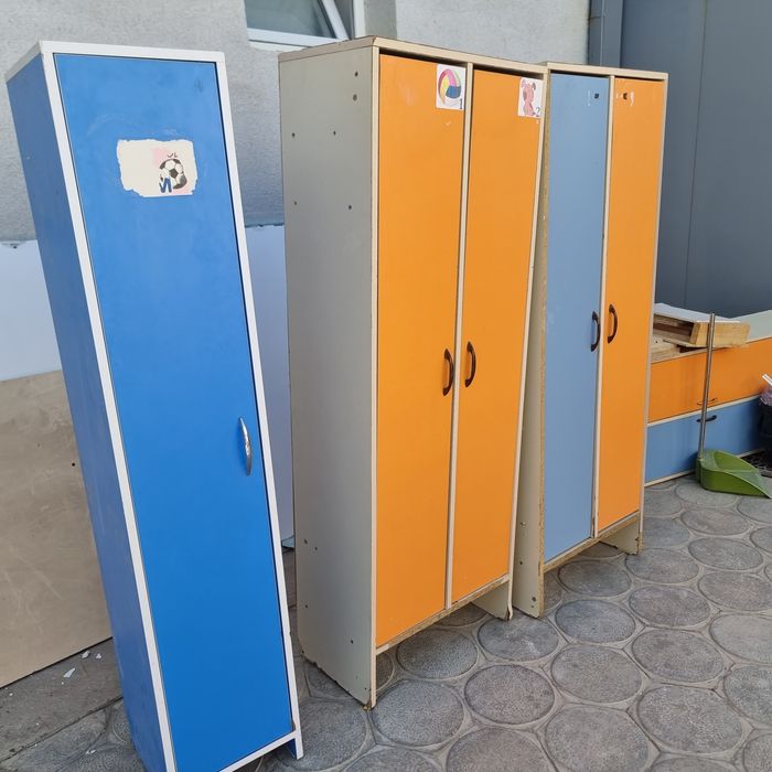 Мебель для детского сада кравати и шкафы