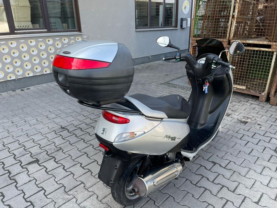 Scuter Peugeot Elyseo 125