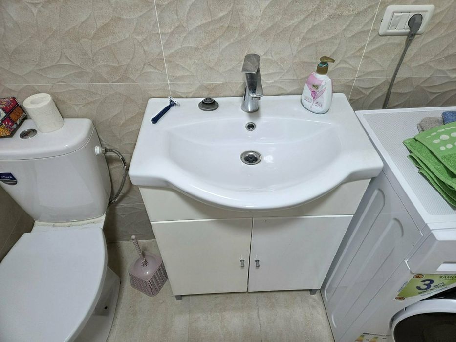 Închiriez apartament doua camere,Valea Lupului