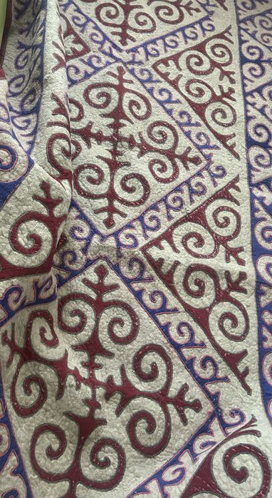 Қазақша түскиіз сатылады, ұлттық қолөнер, құнды жәдігер!