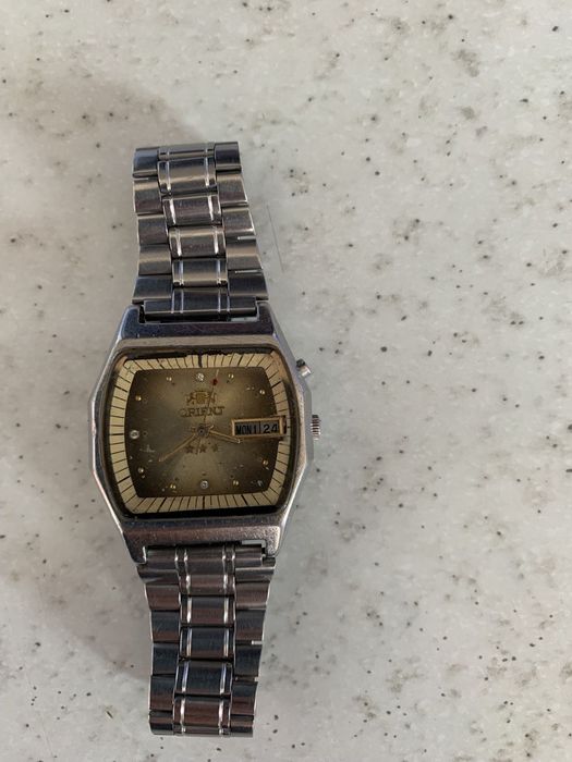 Продам часы ORIENT