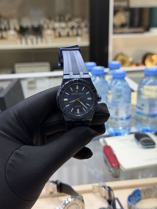 Maurice Lacroix Aikon Blue