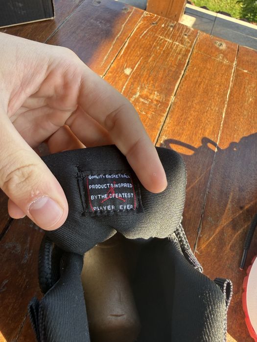 Air Jordan 11 Retor Bred