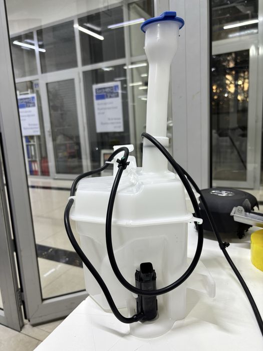 Hyndai Elantra бачок омыватель оригинал