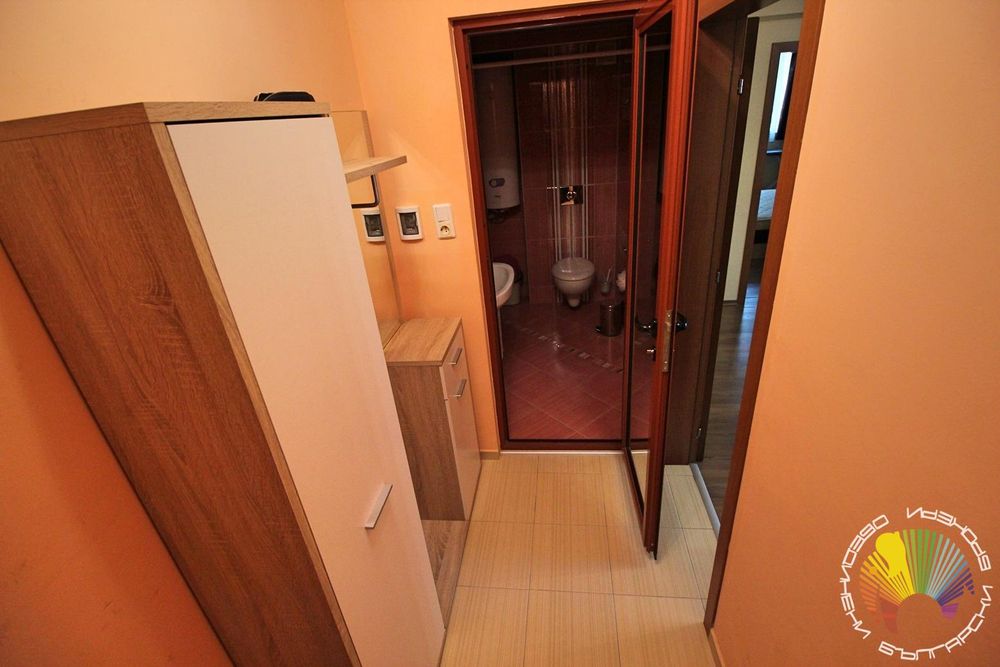 Дава се под наем Двустаен апартамент в Бургас, Изгрев - 75 кв.м за 459 € - Снимка #7