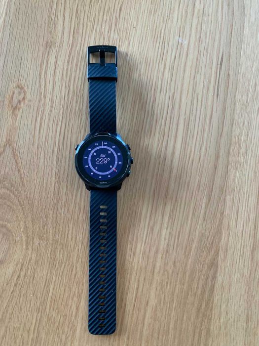 Смарт часовник SUUNTO 7