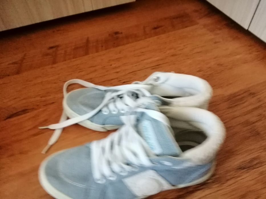 Дамски  кецове...