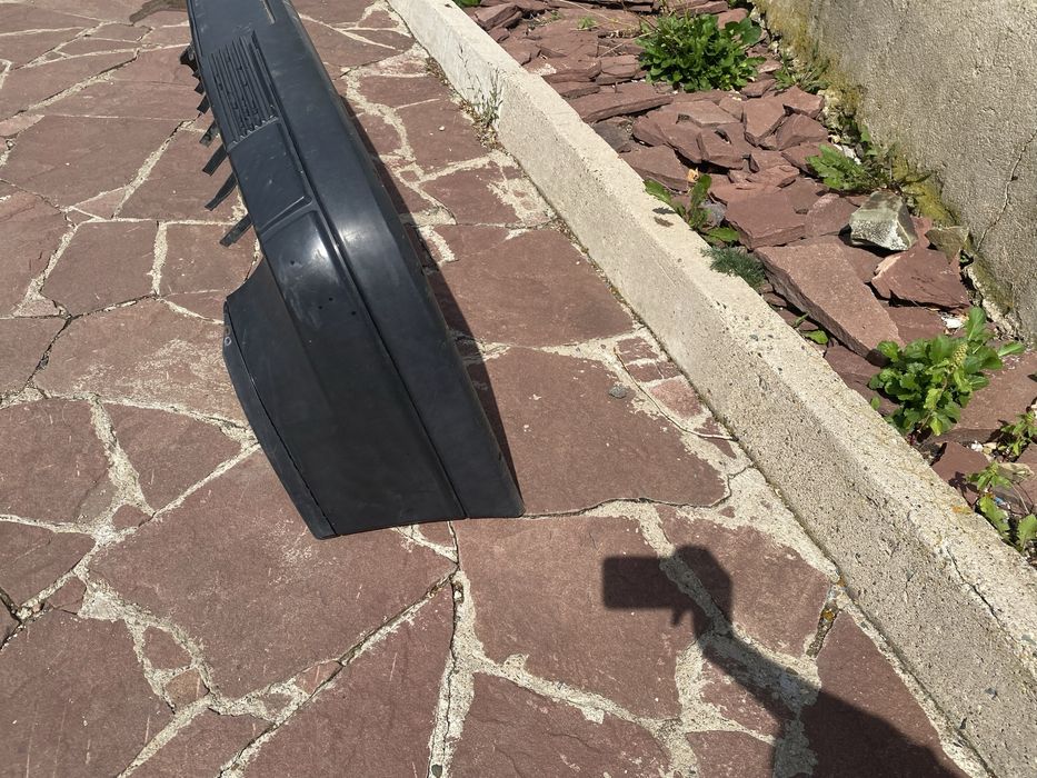 Передний бампер пассат б3