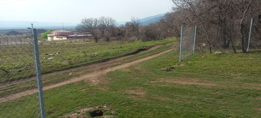 Земеделска земя град Шипка