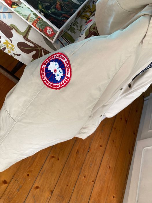 Canada Goose jacket мн добро състояние