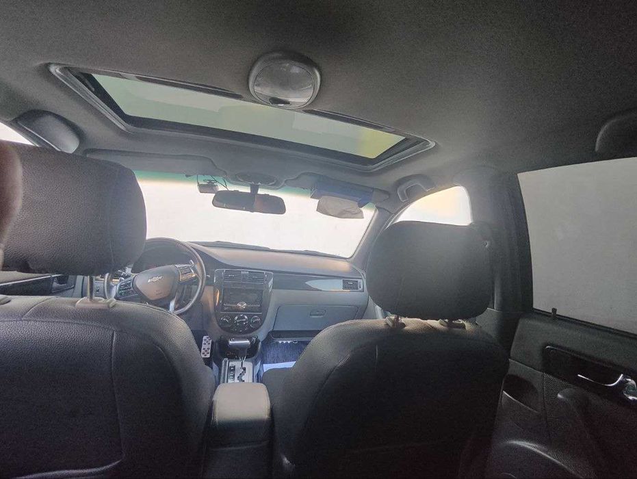 Lasetti 2009 sotiladi