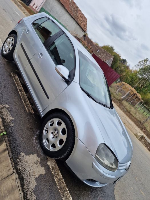 VOLKSWAGEN Golf 2005 — imagine 4