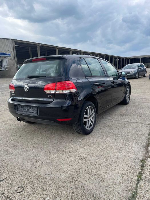 VOLKSWAGEN Golf 2010 — imagine 7