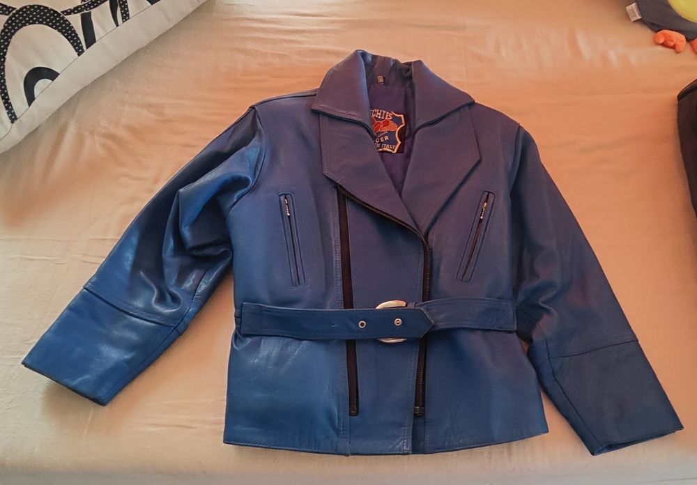 Кожени якета син
