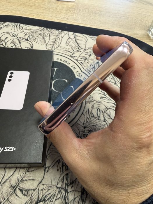 Samsung Galaxy S23 Plus 8/256gb- отличен, комплект