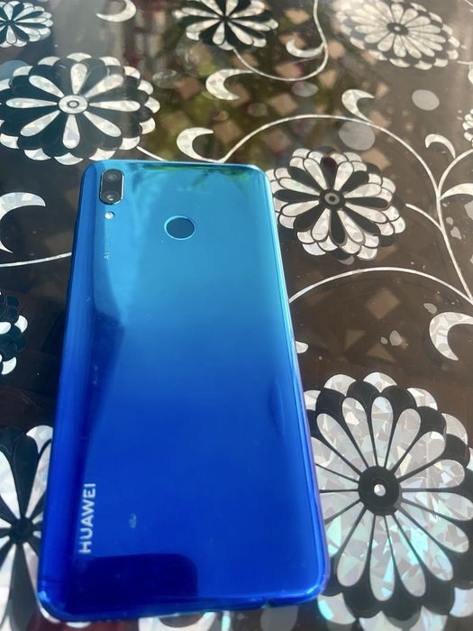 Телефон Huawei 2 сим карты