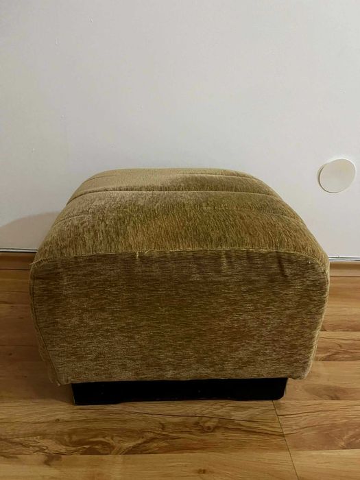 Табуретка за хол