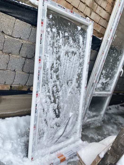 Пластик есік, терезе