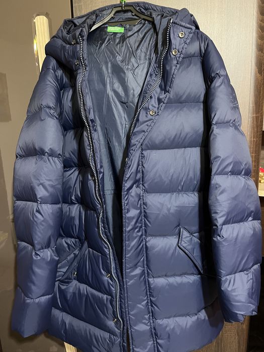 Vând geaca bărbați.