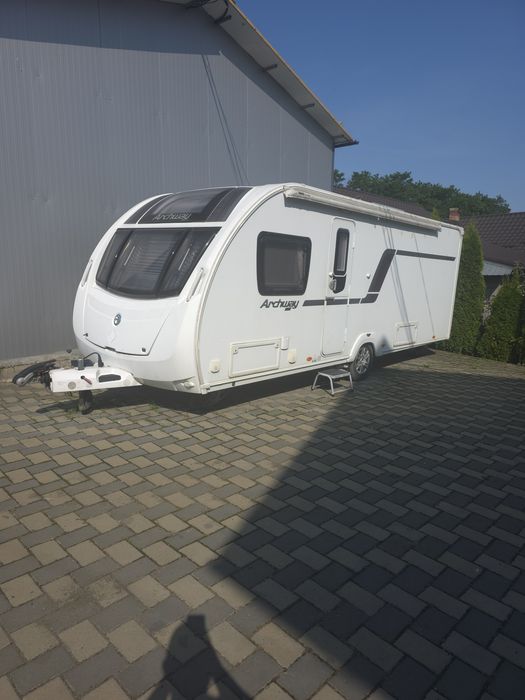 Vand rulota impecabila model SWift Archway Ruby