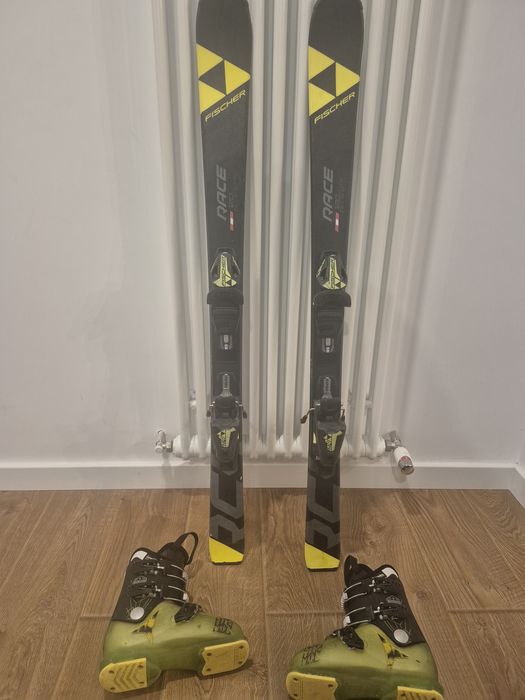 Set schiuri si clapari Fischer Race 120