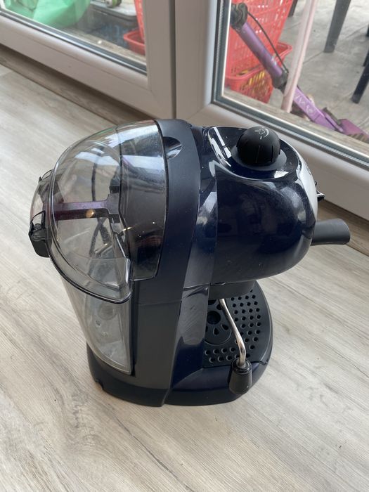 Кафе машина - DeLonghi EC191CD