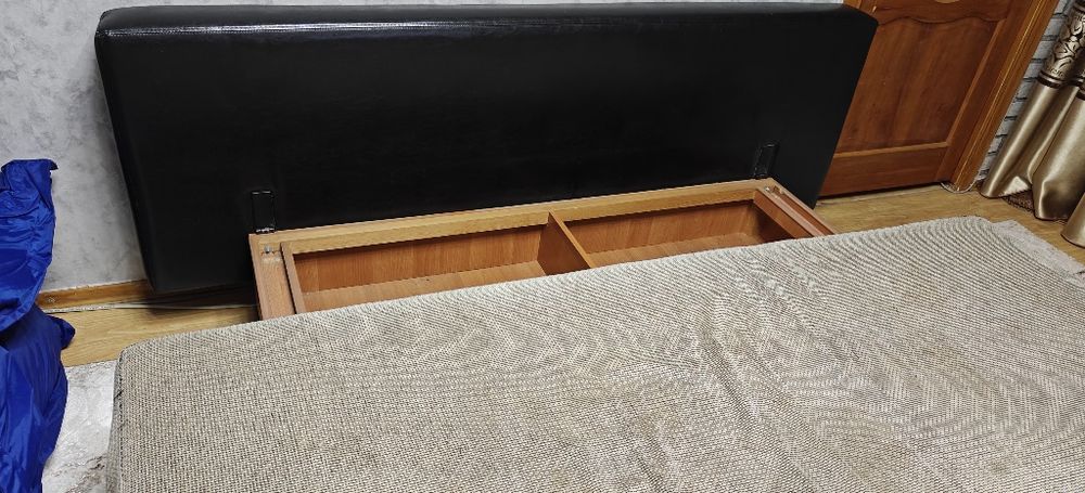 Отдам Диван тахата