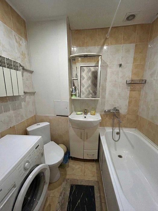 Продаётся 3 комн квартира