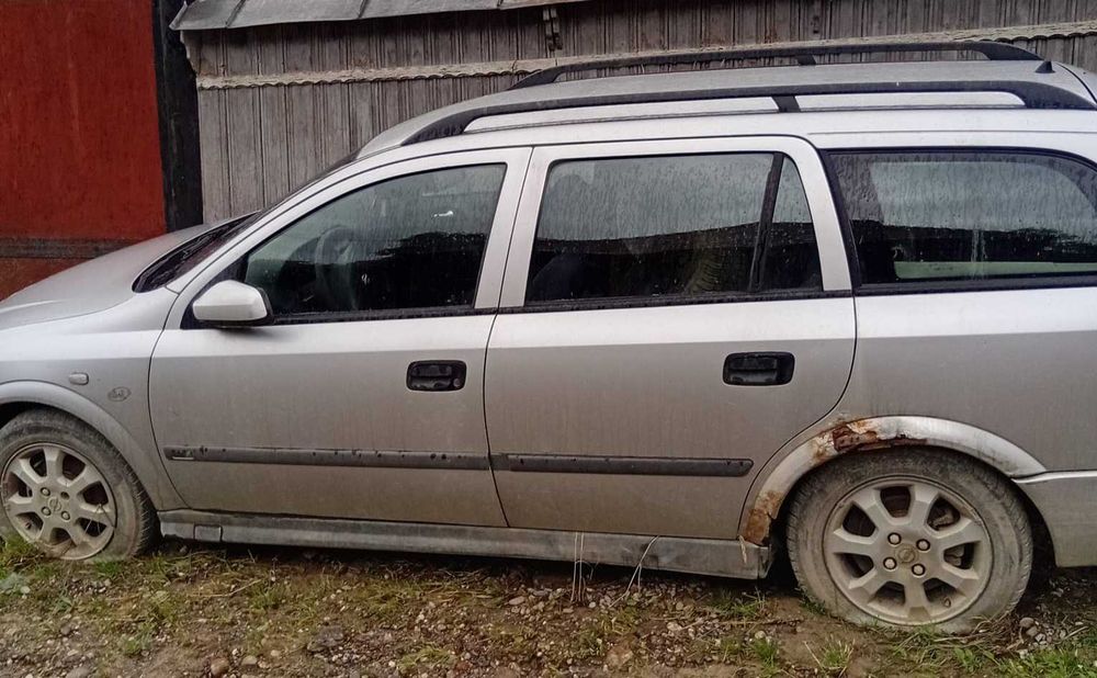 Opel Astra G Caravan – radiată din circulație – completă – pentru fier vechi/dezmembrat