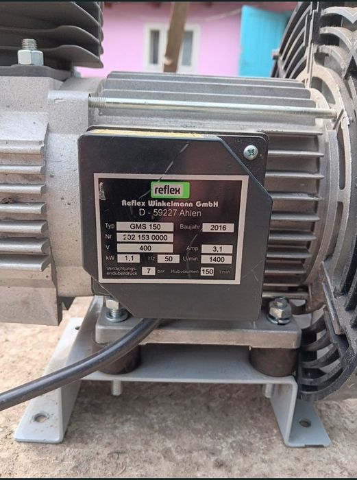 Vând grup de pompare cu motor, fără ulei, modelul FIAC GMS150.