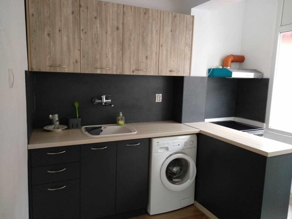 Дава се под наем Двустаен апартамент в Пловдив, Кючук Париж - 52 кв.м за 200 € - Снимка #1