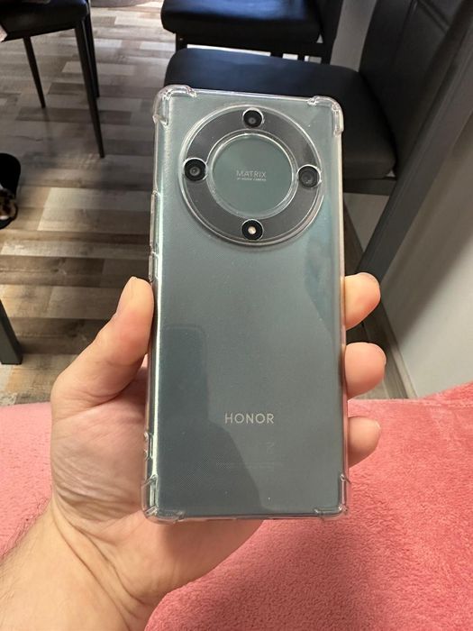 Vând Honor magic5 lite 5G