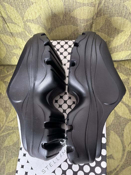 НОВИ дамски чехли Adidas by STELLA McCARTNEY