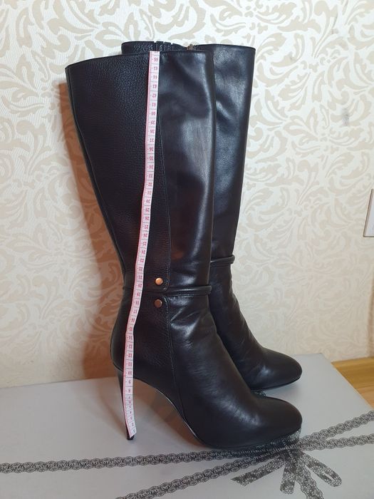 Кожаные сапоги, 38 размер