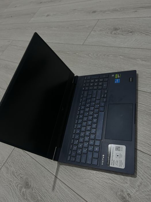 Hp victus игровой