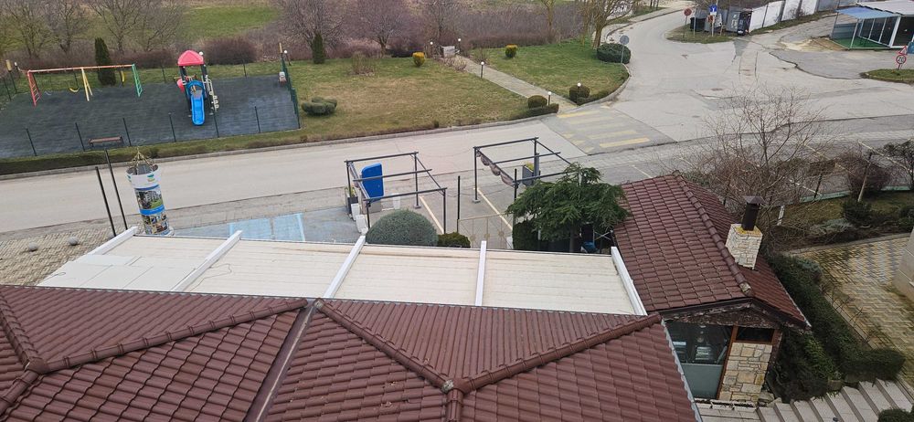 Пергола  с осветление моторно сгъване и