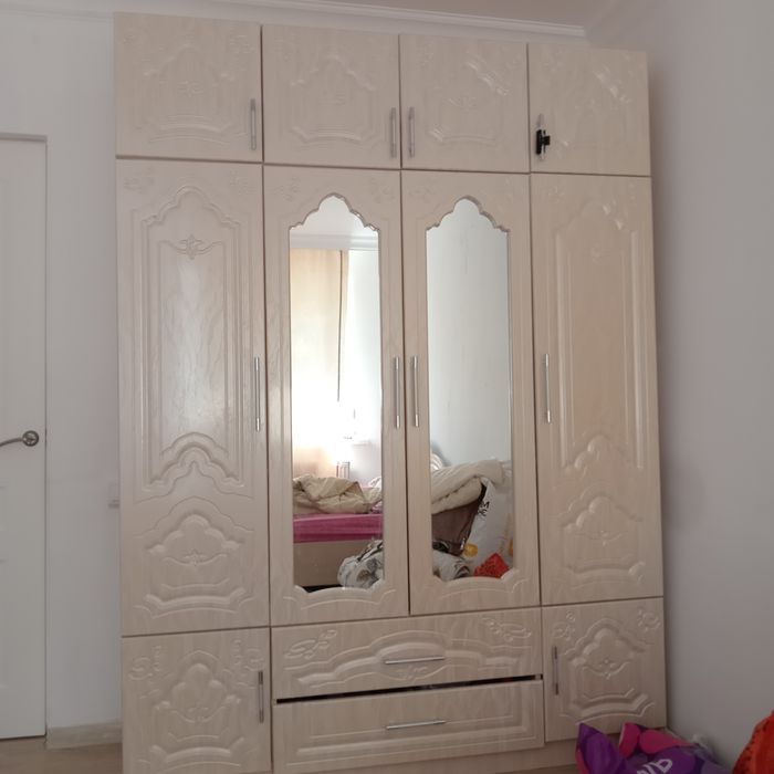 Продам шкаф, гардероб