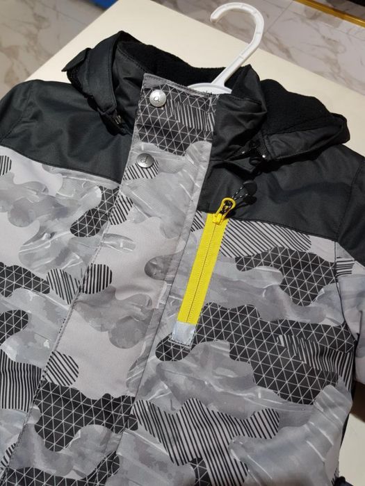 Зимняя куртка комбинезон