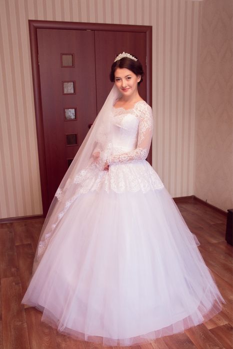 Свадебное платье