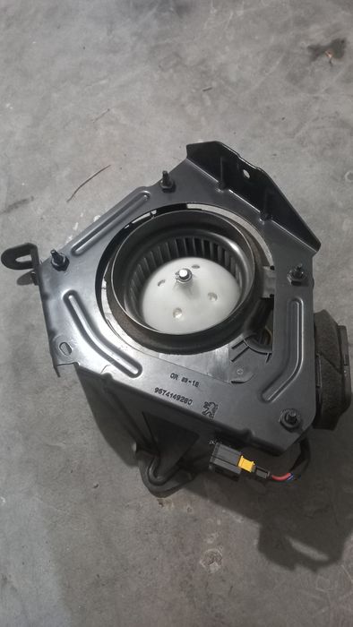 Вентилатор за хибрид батерия  Пежо, Ситроен, peugeot, citroen