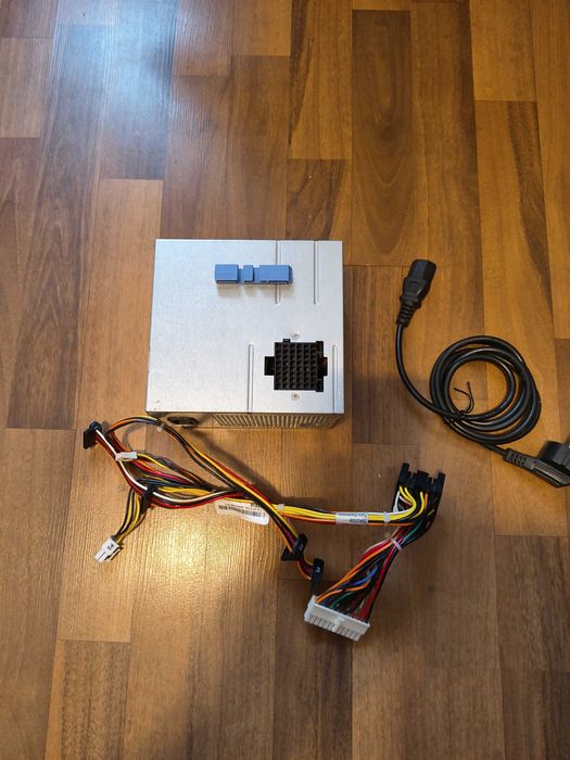 Sursa Calculator Dell F305E -00