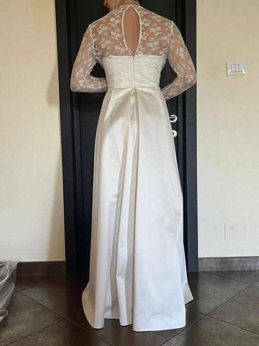 Rochie mireasa nouă