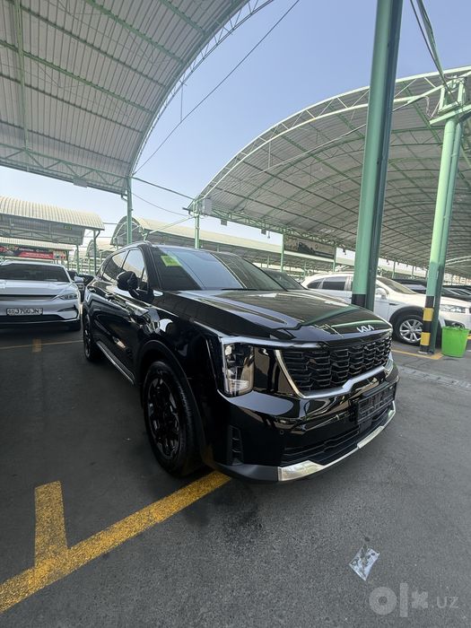 Kia Sorento 2023 yil 2.5 mator