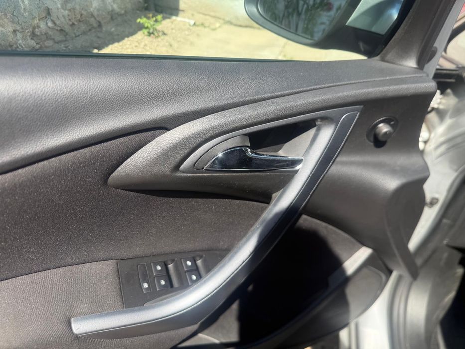 OPEL Astra 2014 — imagine 4