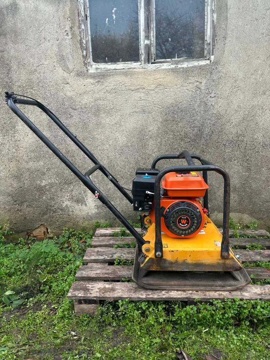 Трамбовка виброплоча