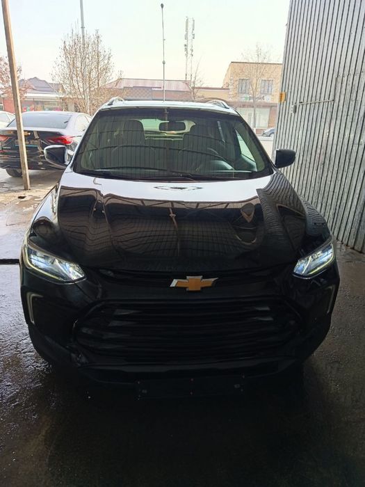 Срочно трекер 2 приммер сотилади