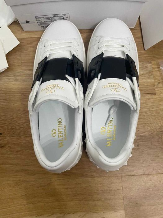 REDUCERE!! Pantofi Valentino Garavani Femei Premium / Full Box
