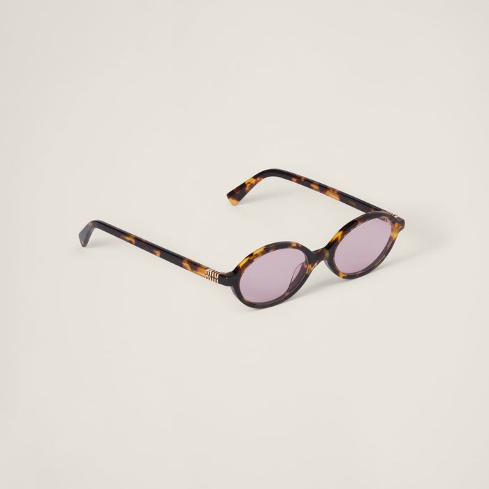 Нови слънчеви очила MIU MIU MU04ZS